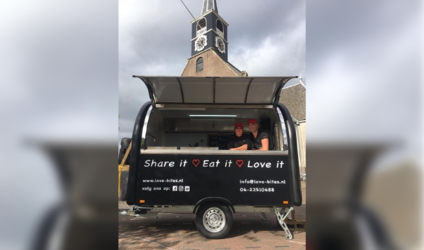 Lovebites Foodtruck rijdt 16 en 17 juli door Landsmeer.