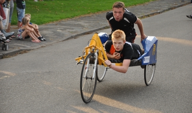 Hopelijk is er in 2021 weer De Beddenrace, een leuk onderdeel van de Langeraarse Feesten. Foto: PR