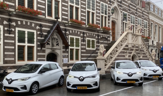 Gemeente Alkmaar nam vier Renault Zoë's in ontvangst.