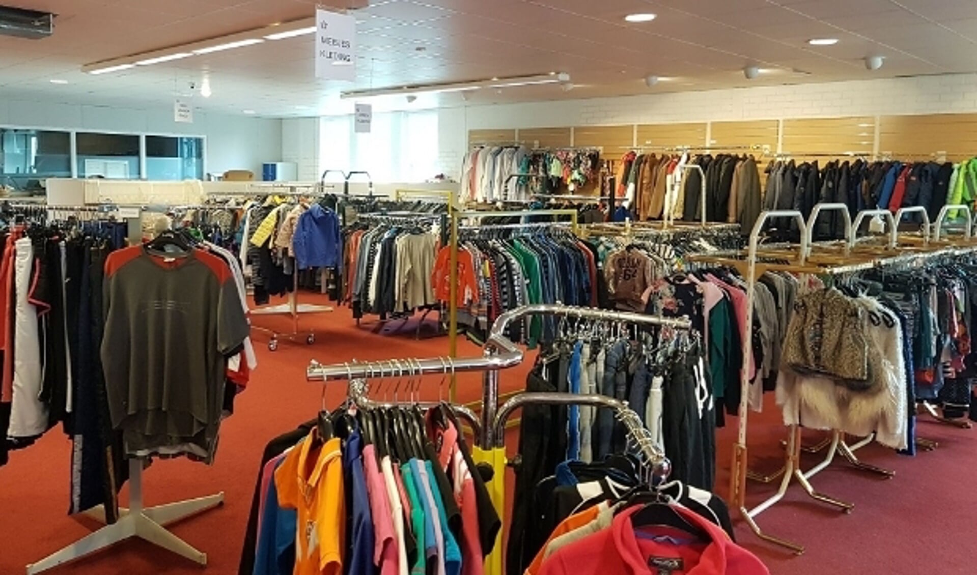 Stichting Kledingbank Groene Hart hoopt via de nieuwe site nog meer mensen kleding te kunnen geven. Foto ter illustratie. Gemaakt door: Geke Pluimers
