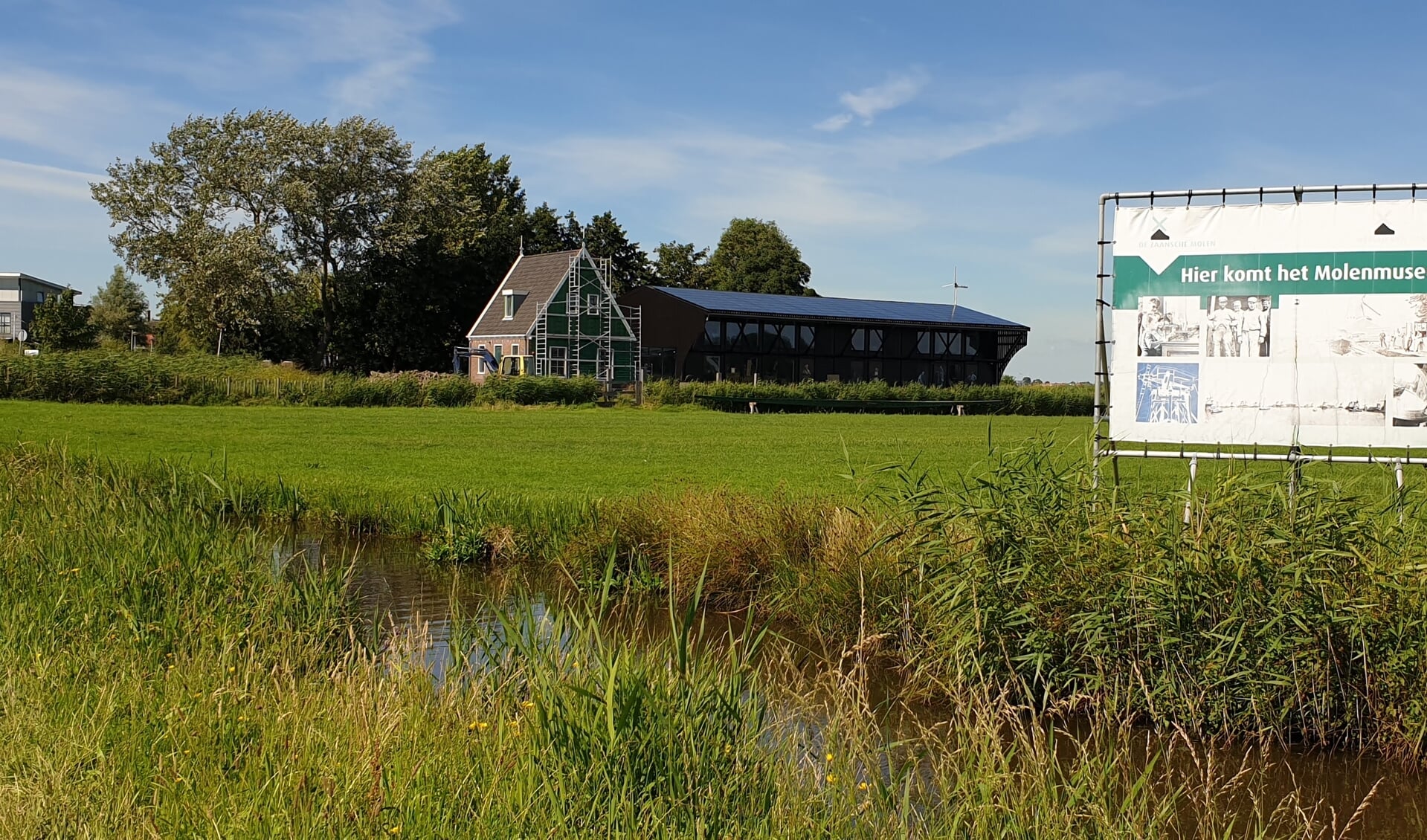 Het nieuwe Molenmuseum is te vinden aan het einde van het fietspad op de Zaanse Schans. 