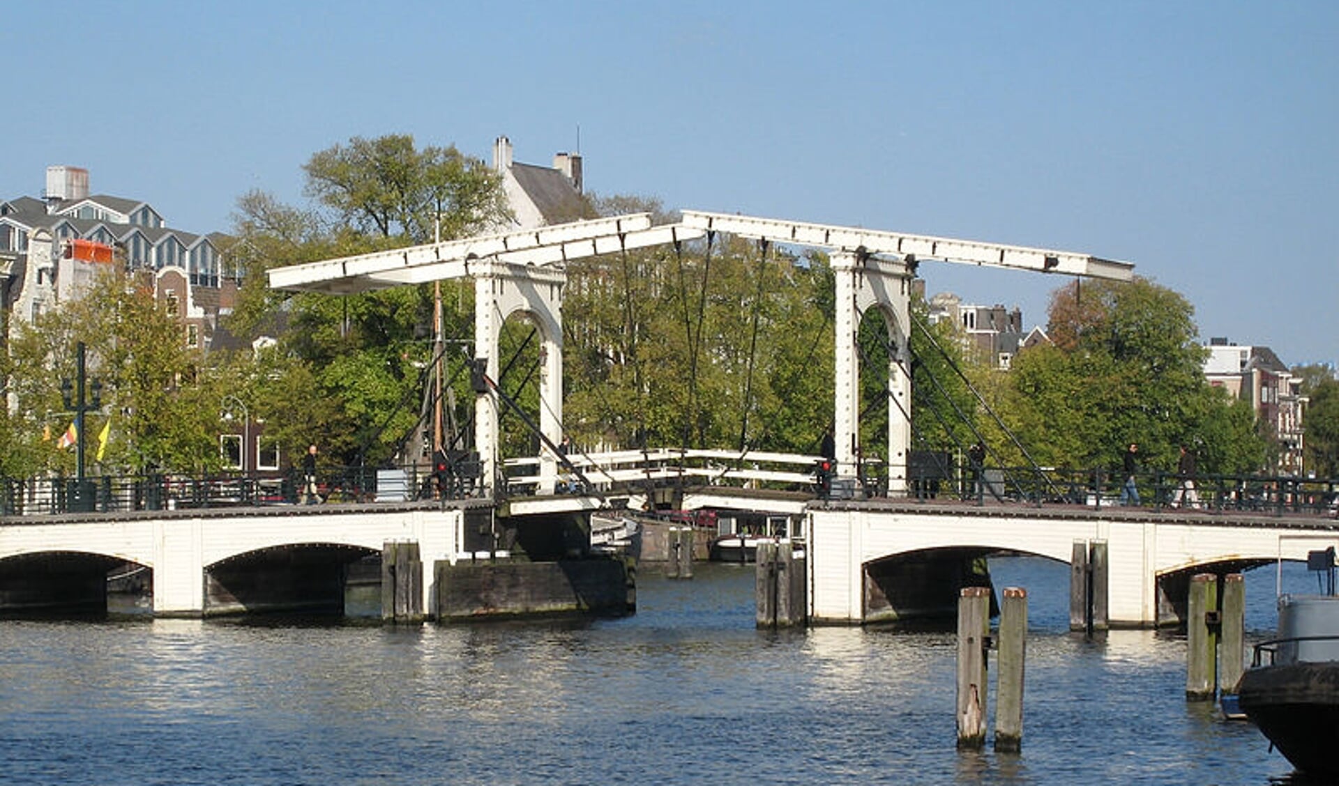 Gemeente Edam / Volendam gaat bruggen inspecteren. 