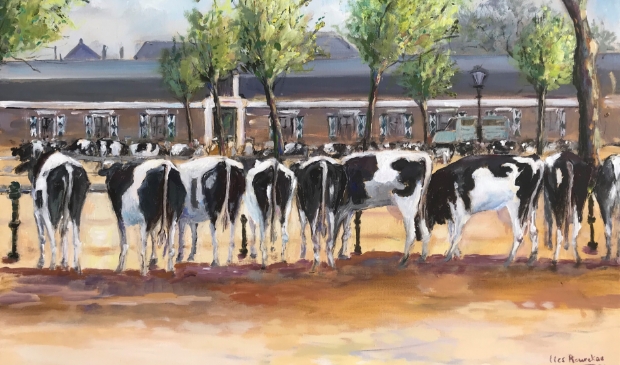 <p>Schilderij van koeien op de Koemarkt met De Doele als achtergrond. </p>
