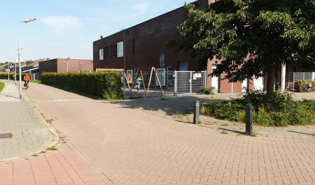 Is een verdiepte weg langs de scholen van het speciaal onderwijs wel zo'n goed idee als er straks 12.000 auto's per etmaal overheen rijden?