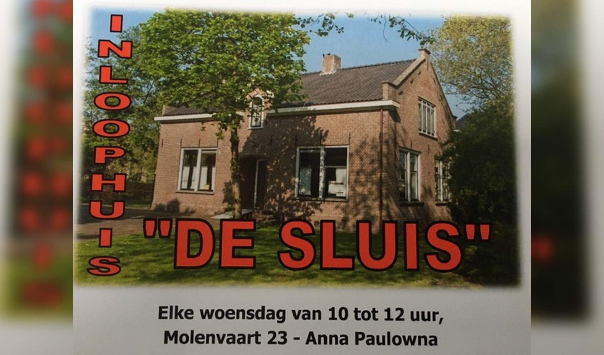  Inloophuis de Sluis aan de Molenvaart 23 is een huiskamer.