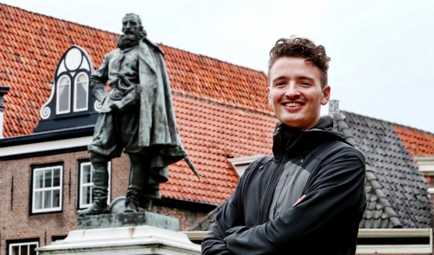 <p>Rik: "Wat mijn eigen mening over het beeld is, is niet belangrijk. Het gaat erom dat er een democratisch besluit over genomen wordt." </p>
