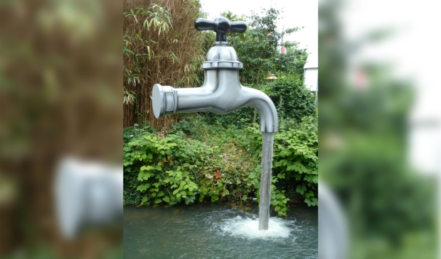 <p>Water in de tuin.</p>