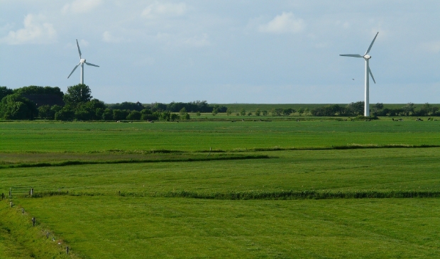 <p>Windturbines.</p>