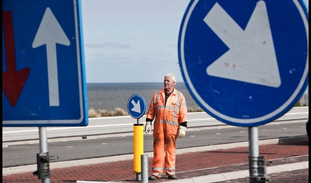 <p>Volgens landelijke cijfers wordt het steeds onveiliger op de weg.</p>