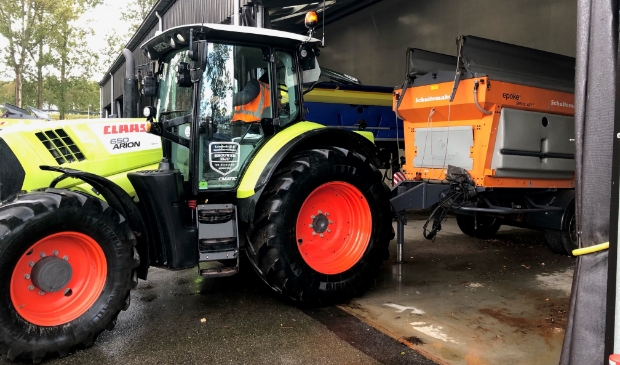 <p>De strooiwagens kunnen de weg weer op.</p>