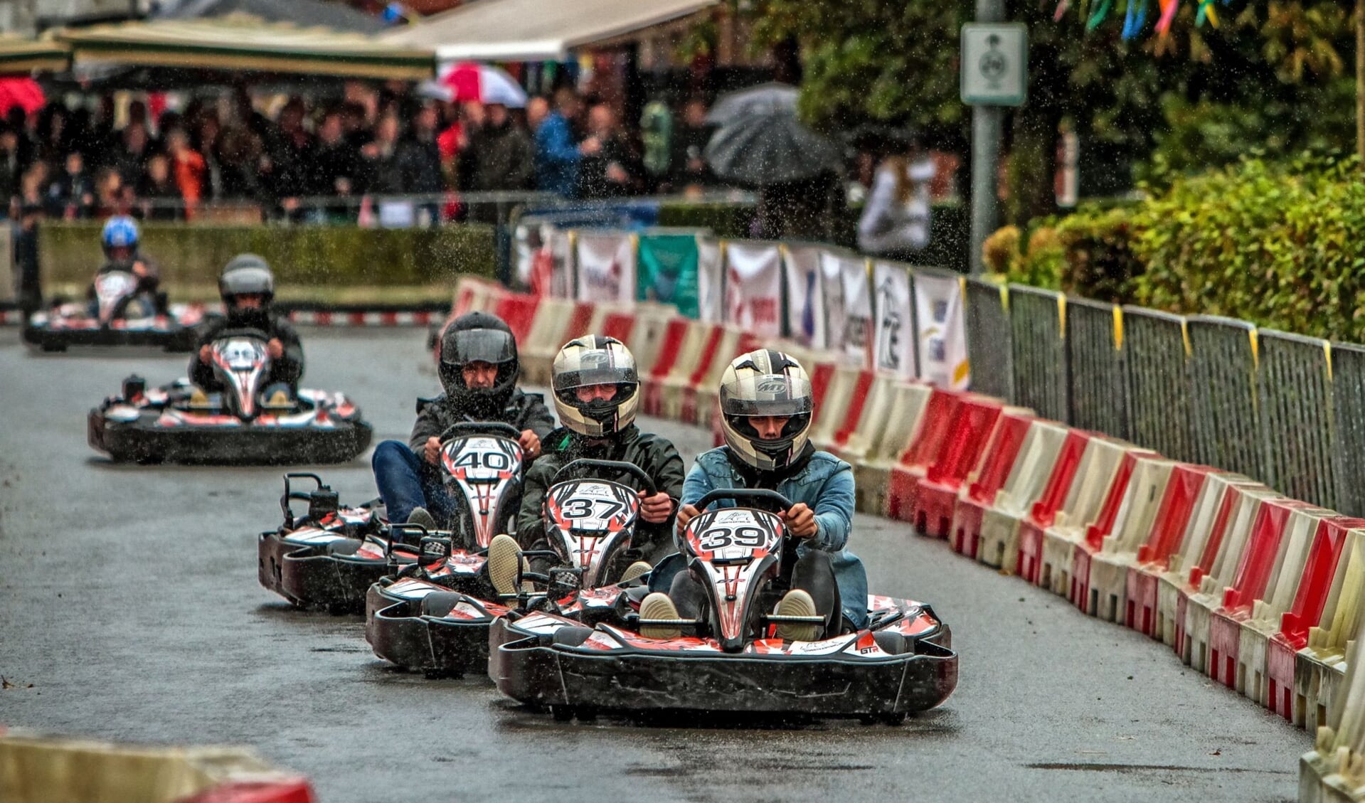 In totaal deden 300 karters mee De Grand Prix van Limmen.