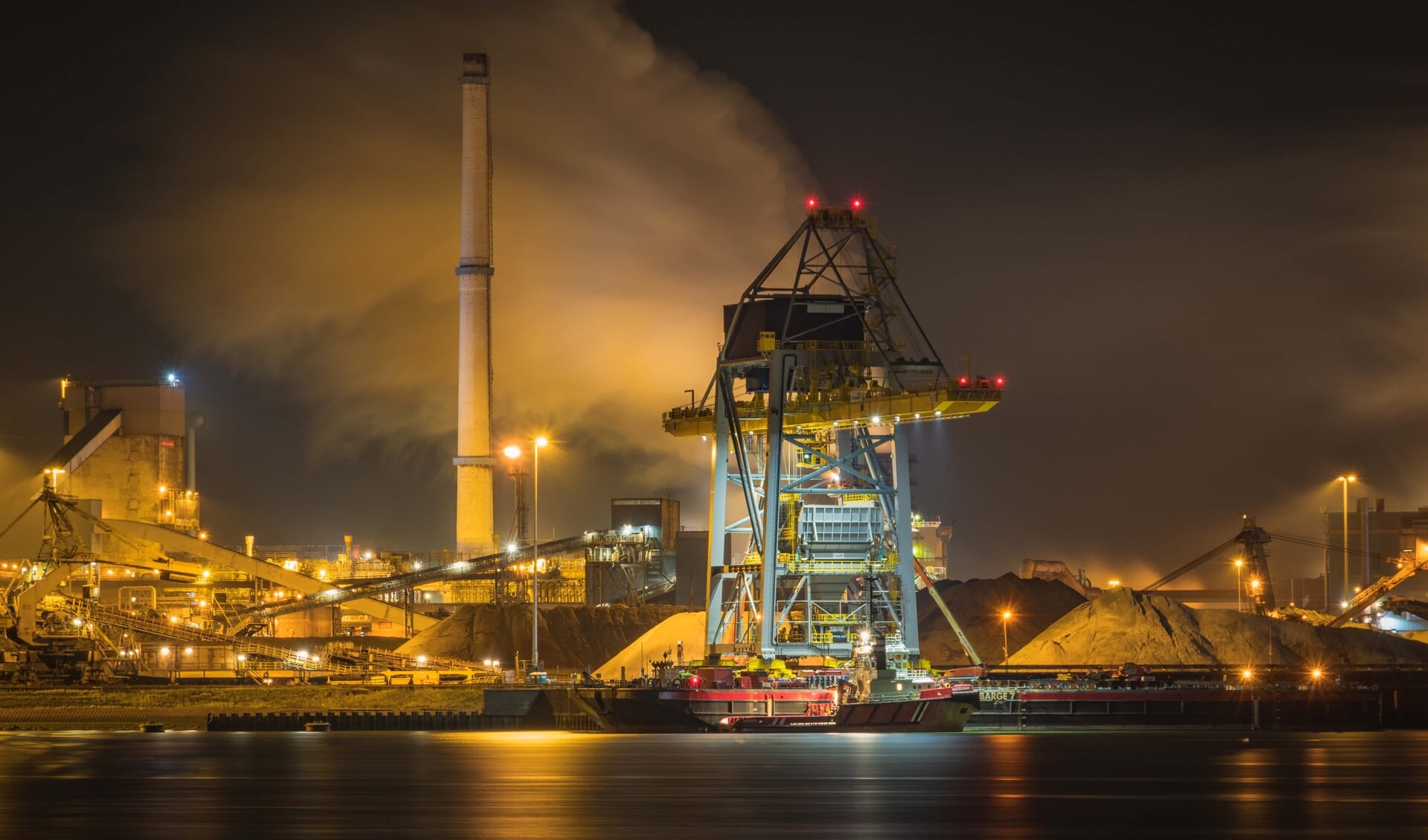 In IJmuiden domineert de industrie van het inmiddels veelbesproken Tata Steel. 