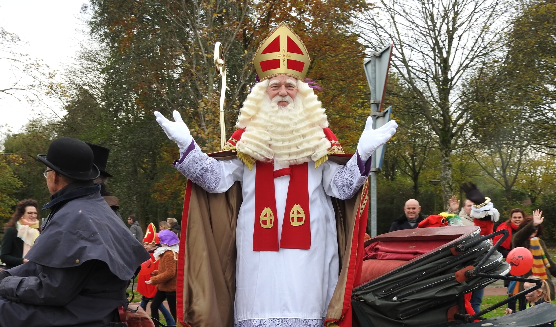 De traditionele intocht van Sinterklaas in Castricum vorig jaar.