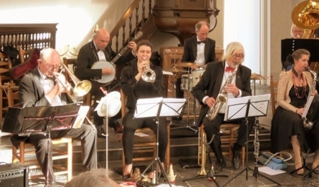 <p>Andors Jazz Band in Sgt. Pepper's Jazz-Club.</p>