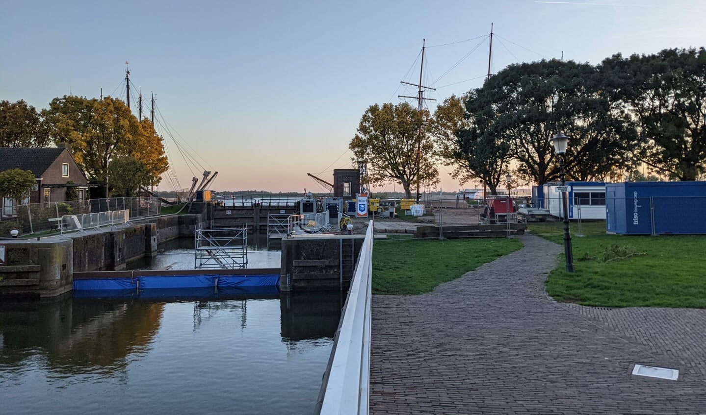 Sassluis Enkhuizen.