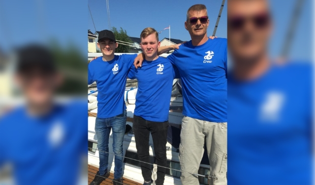 <p>Shane, Sievert en Roger zijn klaar voor de oversteek.</p>
