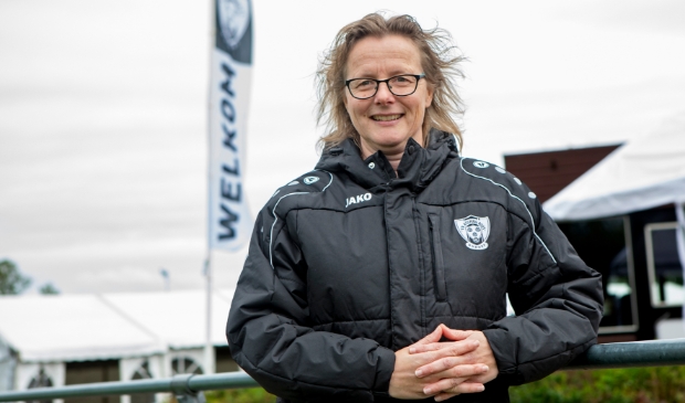 <p>Danielle Roeper: 'Ik had geen bal verstand van voetbal'.</p>