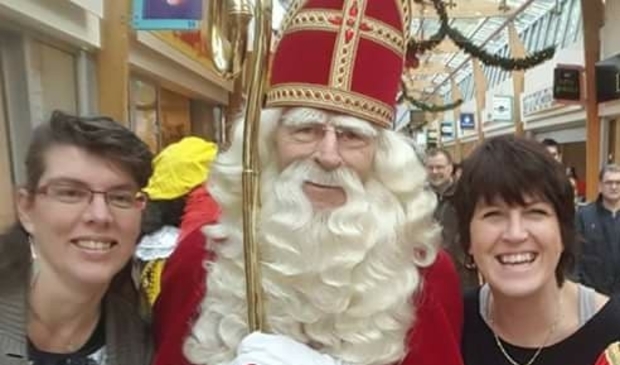 <p>Archieffoto van Sinterklaas in Schiedam.</p>