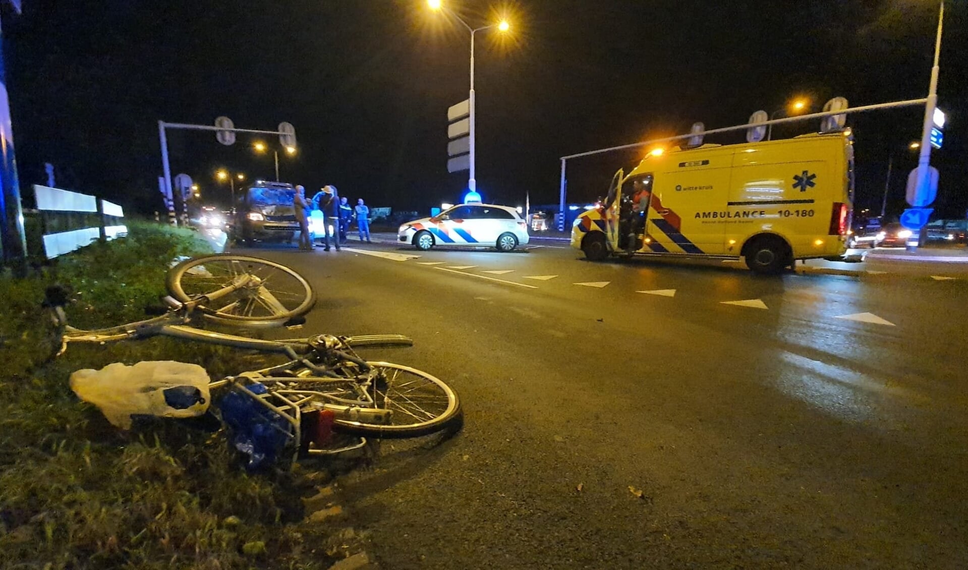 Fietser aangereden bij de oversteekplaats over de Westerweg.