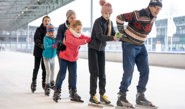 <p>Het winterseizoen van ijsbaan De Meent start op 9 oktober.</p>