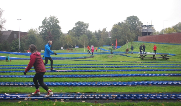 <p>De vereniging beschikt over een kunststof langlaufbaan. </p>
