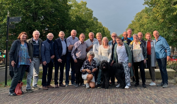 <p>Trimclub Enkhuizen nog één keer bij elkaar, net voordat de laatste coronamaatregelen van kracht werden.</p>