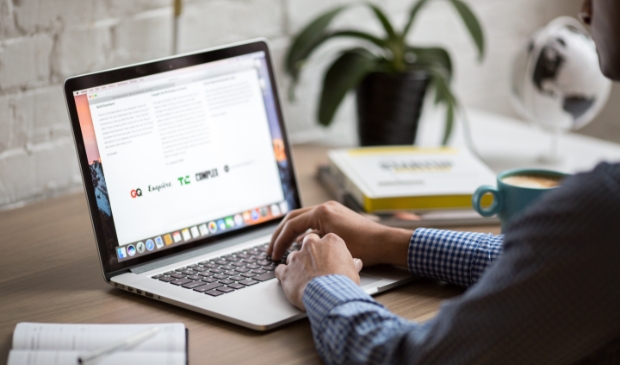 Vraag een digitaliseringsvoucher aan bij de gemeente Schiedam.