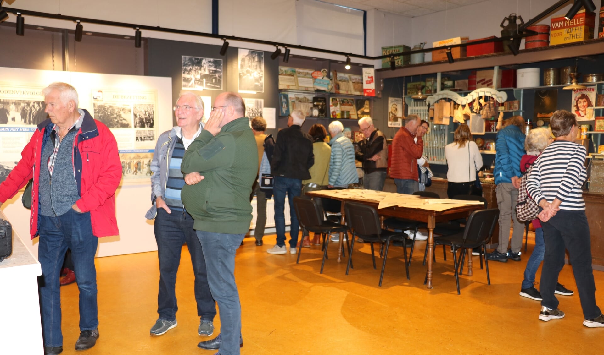 De tentoonstelling 75 jaar bevrijding in Westfriesland is alleen nog 31 oktober te bezichtigen in het clubgebouw.