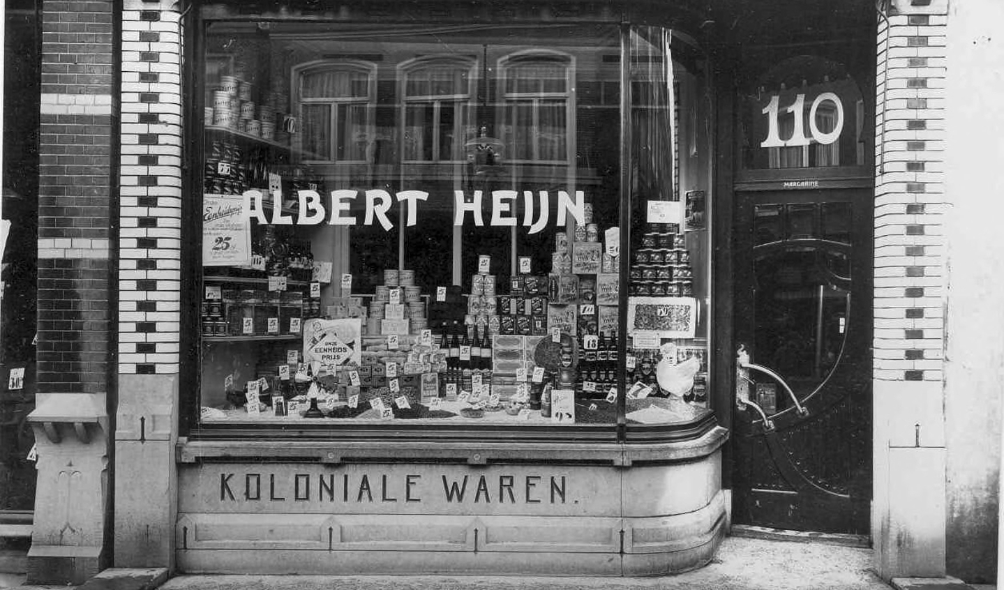 De vorige Albert Heijn-winkel aan de Grote Noord 110, periode 1910-1953.  