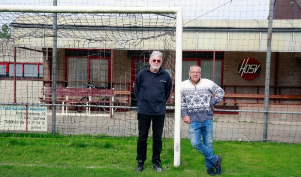 Secretaris Herman Ligthart en voorzitter Jan Scheltus.