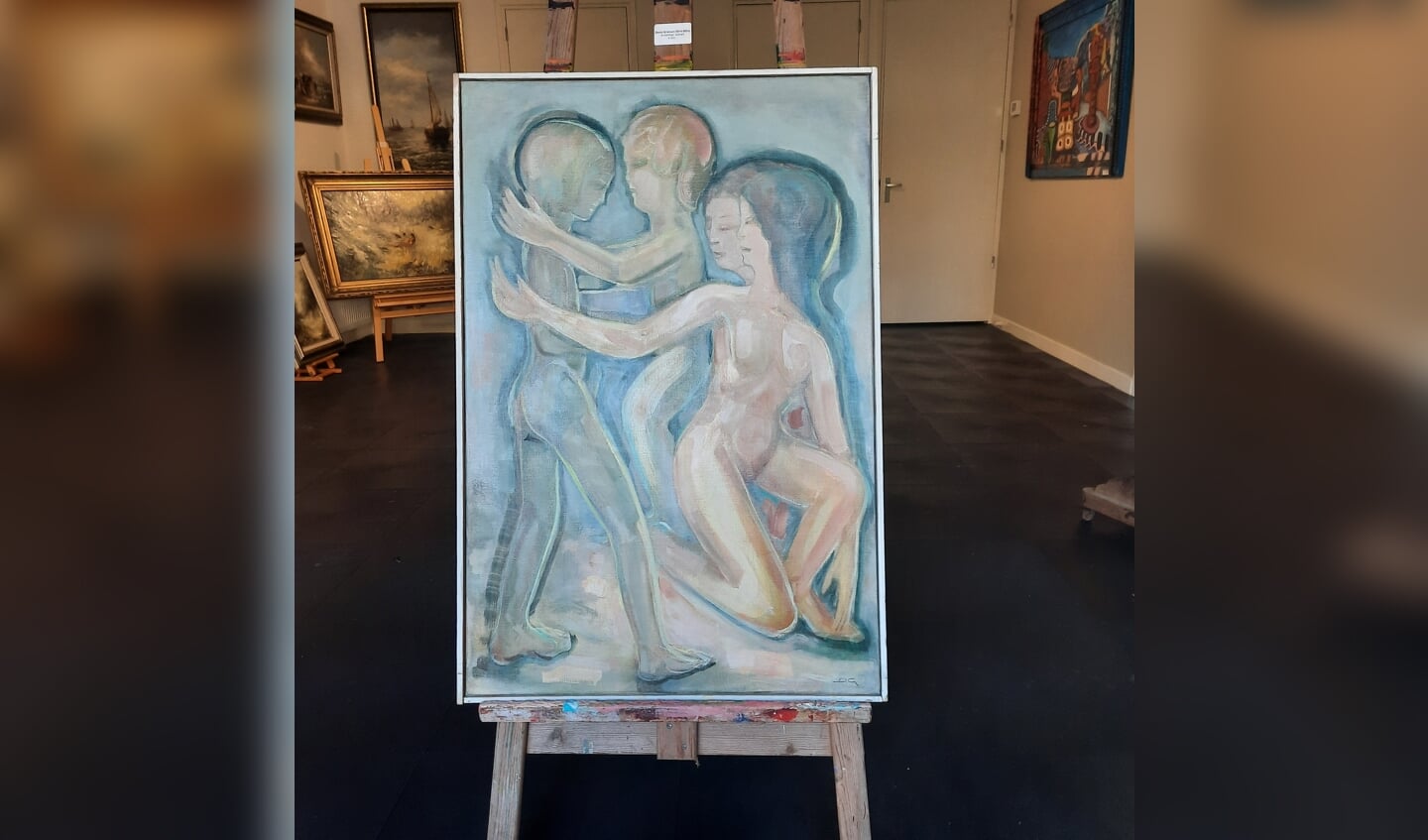 In Het Wapen van Bergen werk van David Granaat, overleden in 2005. De joodse arts werd kunstenaar en kwam in 1968 naar Bergen. Zijn werk met vaak kluwens van mensen toont zijn kennis van de anatomie.