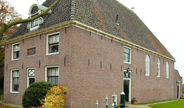 <p>Muziek van Brel en Shaffy in de huiskamer van Beemster.</p>