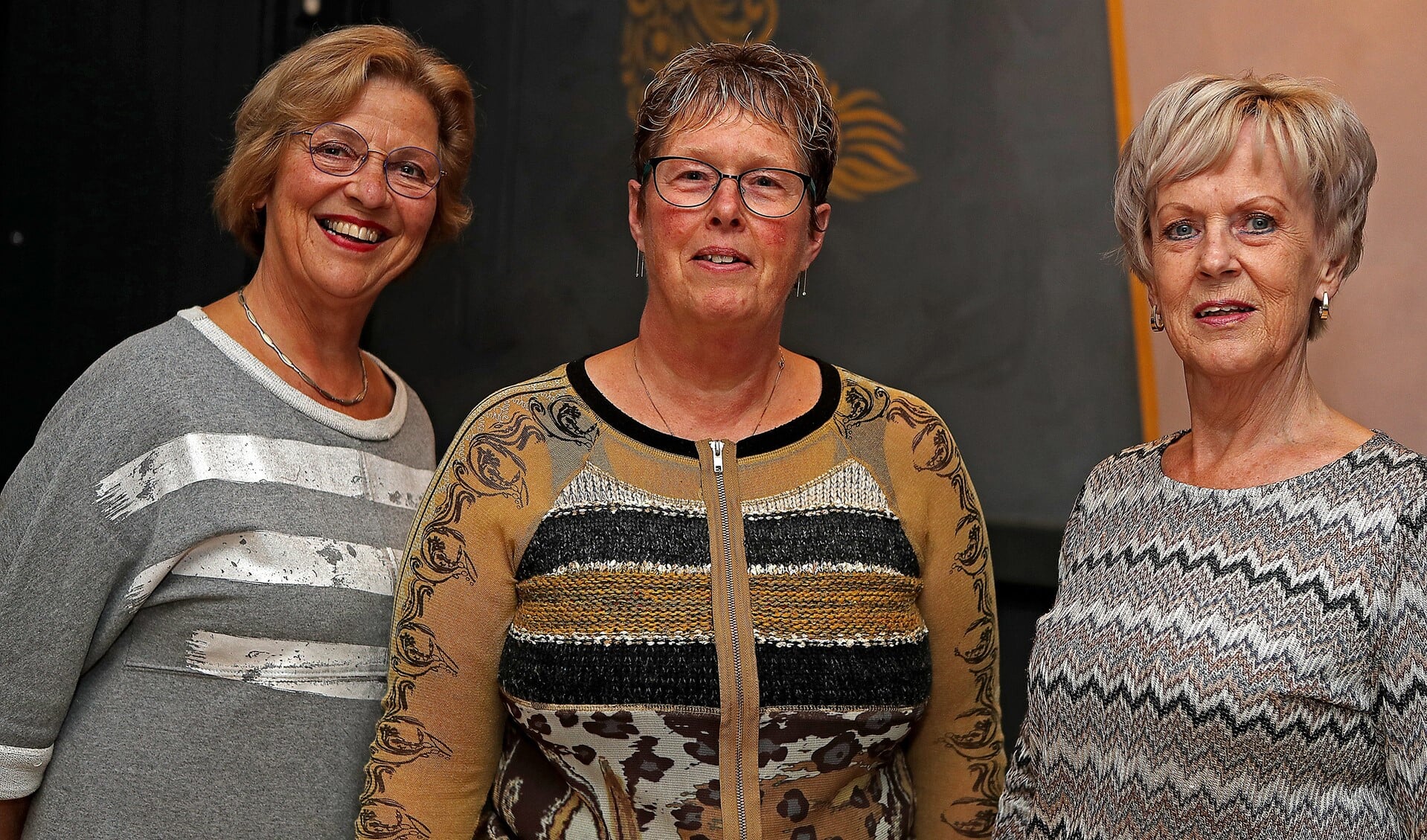 Het bestuur van het koor Van Eigen Bodem, van links naar rechts: Ina Schut, Anita Stierp en Ria van der Waard.
