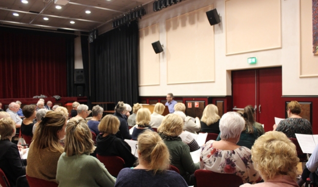 <p>De repetities voor Purmer Proms, in 't Stamhuis, zijn in volle gang.</p>