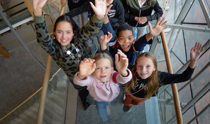 De kinderraad van Alphen aan den Rijn heeft voor de eerste keer vergaderd.