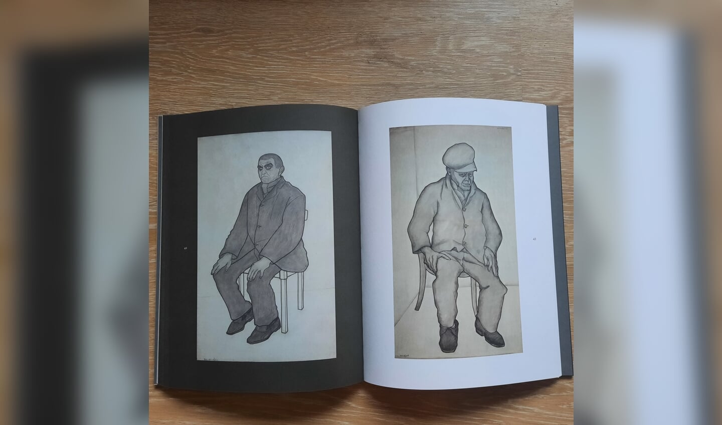 Een beeld uit het boek met de 32 ‘krankzinnigen-tekeningen’