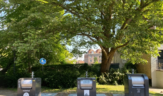 <p>Geen vuilniswagens meer in centrum Enkhuizen.</p>