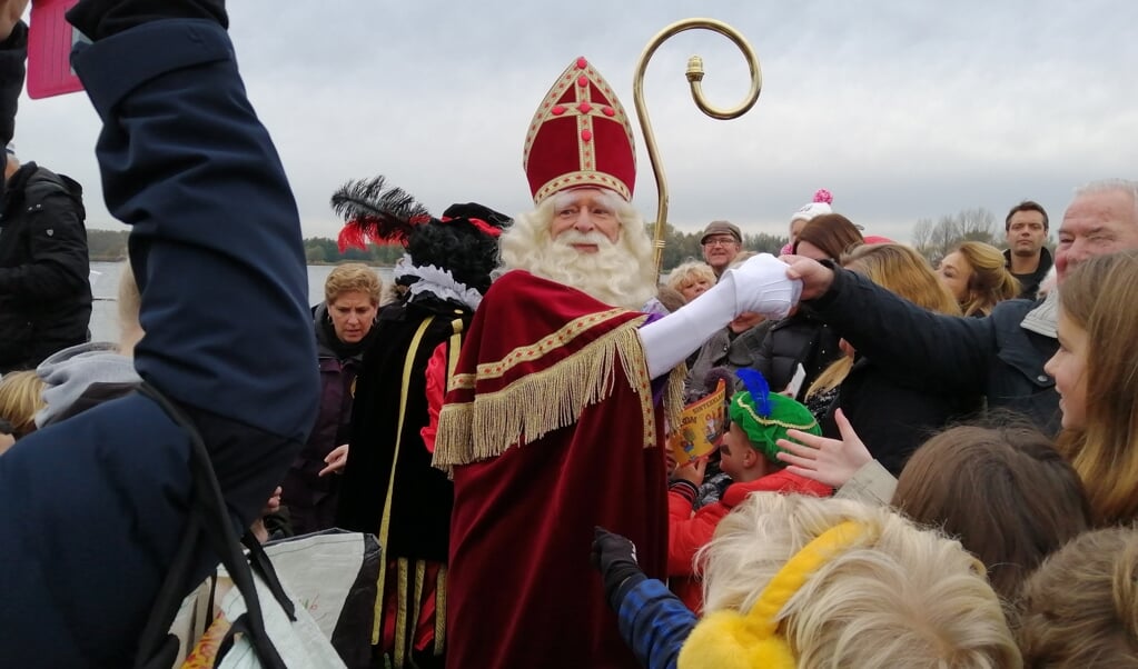 Sinterklaas heeft het weer druk komend weekend met de Sinterklaasintocht in Ilpendam, Broek in Waterland en Marken en wellicht ook de Sinterklaasintocht in Edam. 