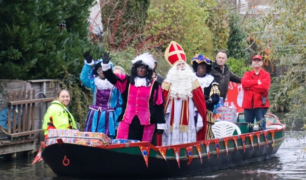<p>Sinterklaas in Bovenkarspel 2021</p>