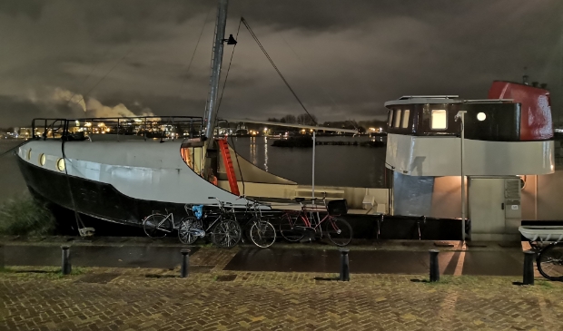 'Noord vanaf KNSM eiland', Surinamekade.