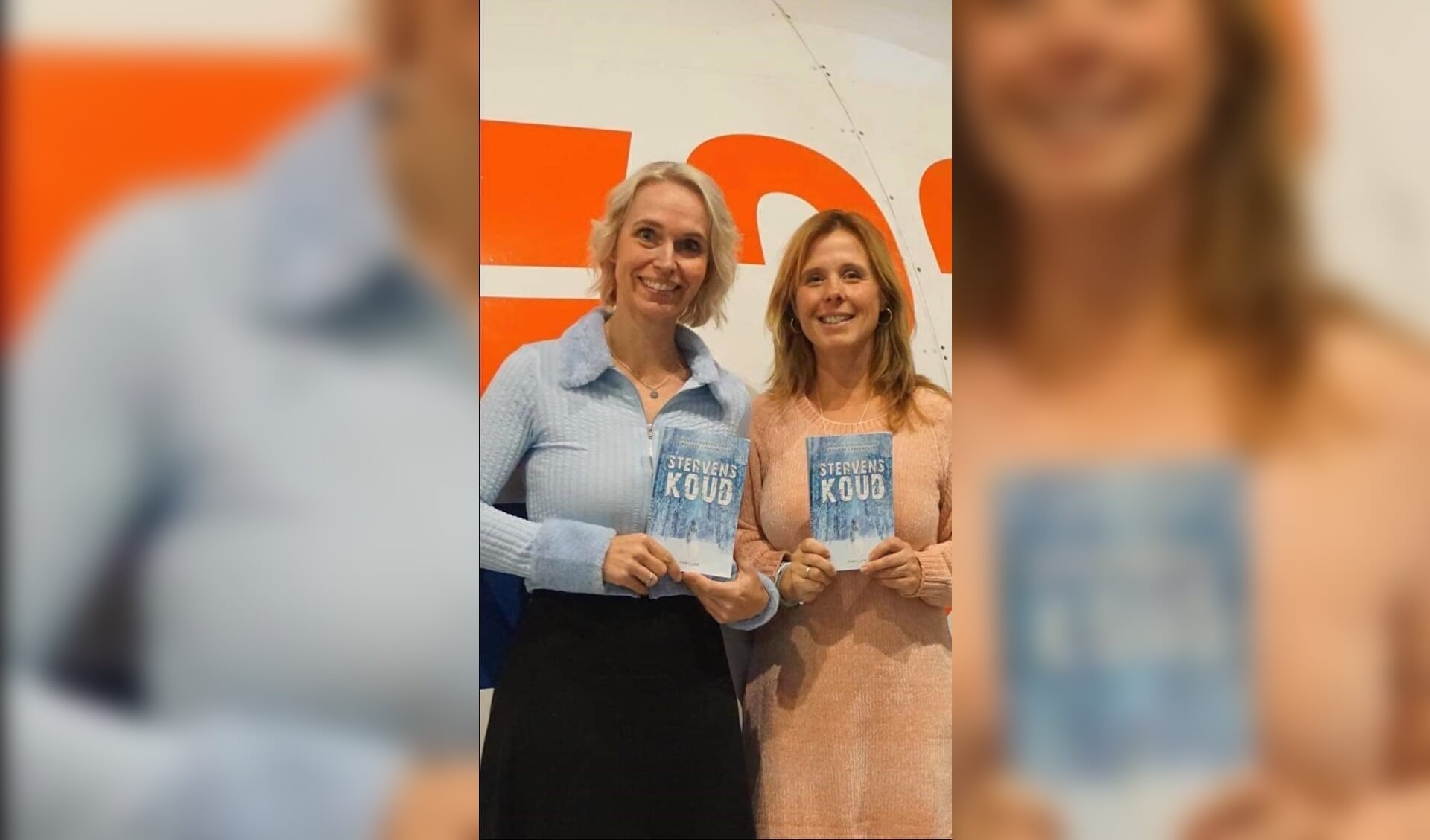 Nelleke Langendoen en Lonneke Kossen-groot met hun nieuwe boek.