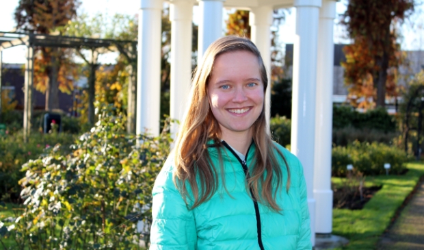 <p>Judith van der Heiden (ze wordt 24 als deze krant verschijnt) werkt als verpleegkundige in de wijk. "Al die rellen tegen de coronaregels, dat maakt me boos."</p>