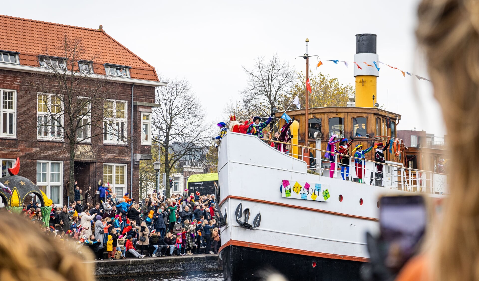 Sinterklaas wordt altijd groots onthaald in Haarlem.