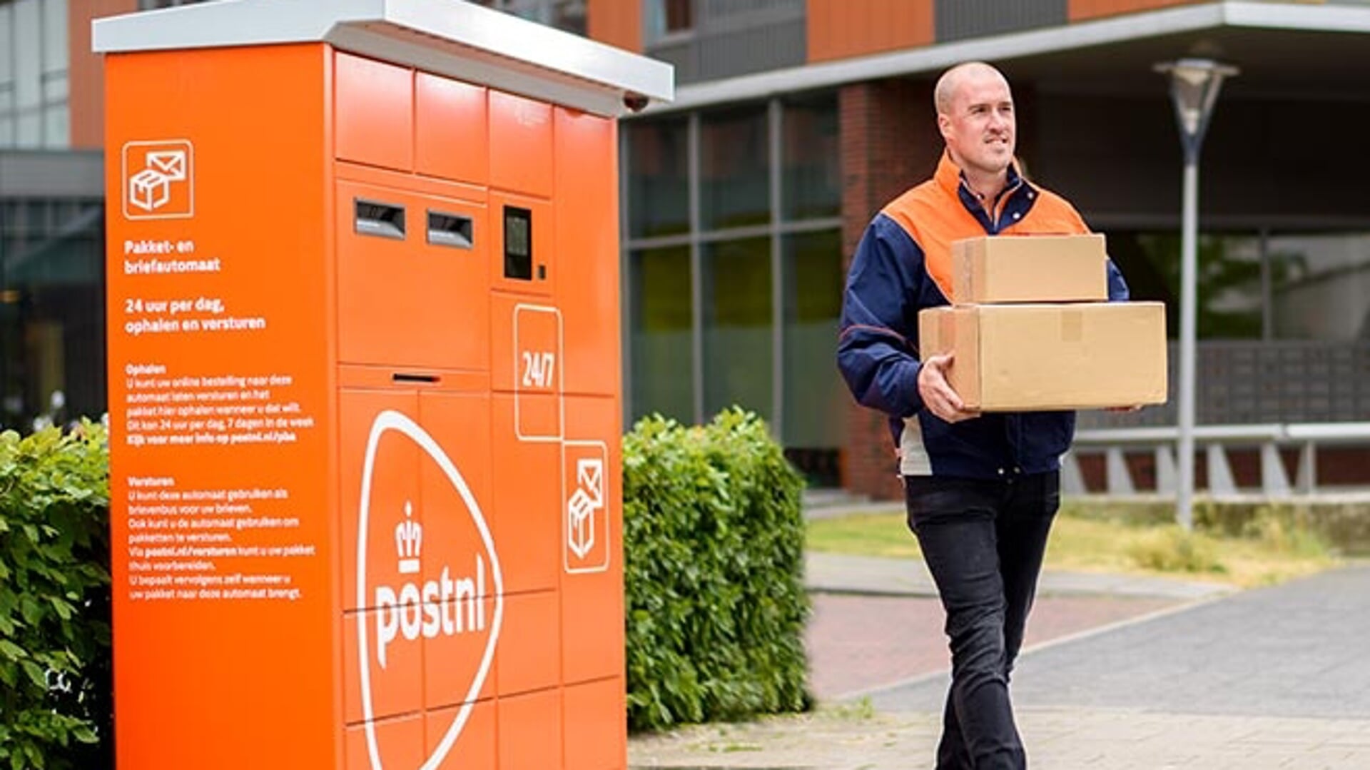 Je kunt je pakket ook kwijt in een van de vele Pakketautomaten van PostNL!