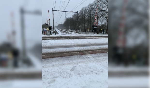 Het treinverkeer is ontregeld door het winterweer.