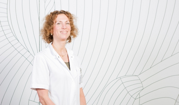<p>Neuroloog-somnoloog Lonneke de Lau: "accreditatie is mooie erkenning voor de kwaliteit van onze slaapzorg."</p>