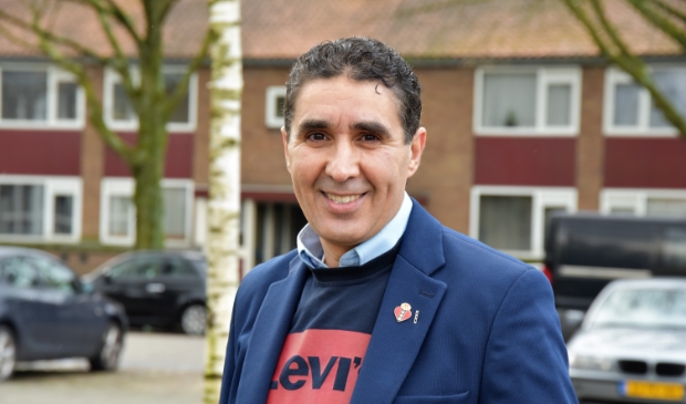 <p>Youssef Yaghdi: "Dat zelfs sterke mensen omvallen, vind ik zorgelijk." </p>