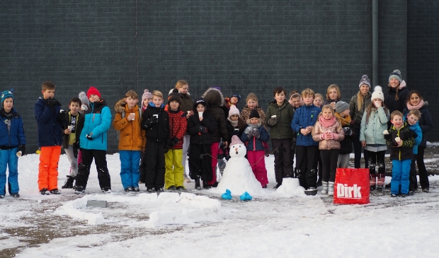 <p>De kinderen genoten van de buitenles én van warme chocomel.</p>
