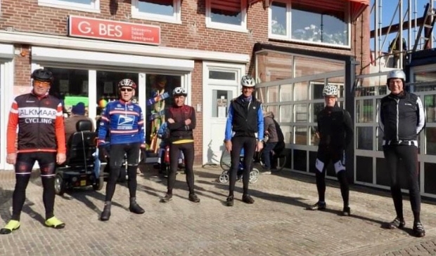 <p>''Dat hun voorbeeld maar gevolgd mag worden''</p>
