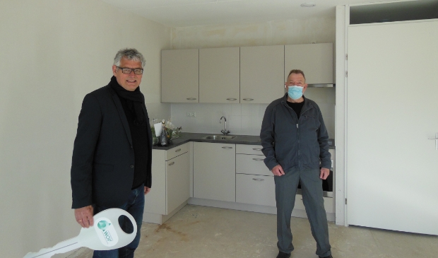 <p>Een kijkje in de keuken.</p>